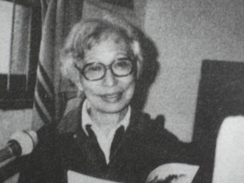 铝锅蒸蛋糕、铁丝烤面包……面对苦难仍不忘优雅的一代名媛郭婉莹