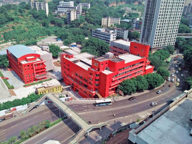 第67届世界小姐重庆赛区诞生“七仙女”颜值点亮喵村时尚街区