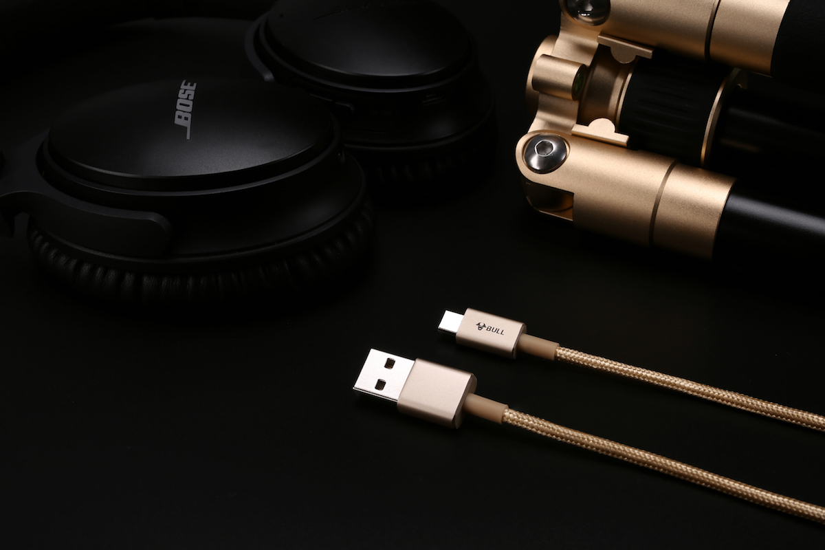 typec数据线如何正确分辨正反面,type-c数据线怎么挑