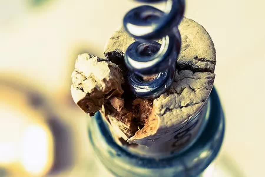 瓶塞突然断了怎么办？掌握这些小技巧轻松解决