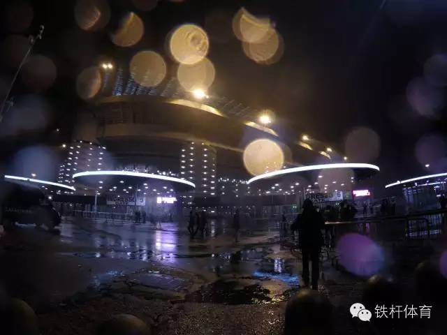 欧洲十大魔鬼圣西罗主场,巡礼欧洲十大球场