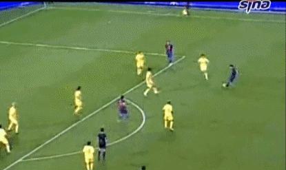 身为皇马对手，却能让伯纳乌8万球迷为之鼓掌的一代足球大师