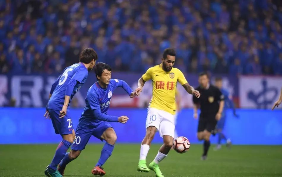 4笔引援流产暴露申花不足，自身方向不该被上港崛起左右！