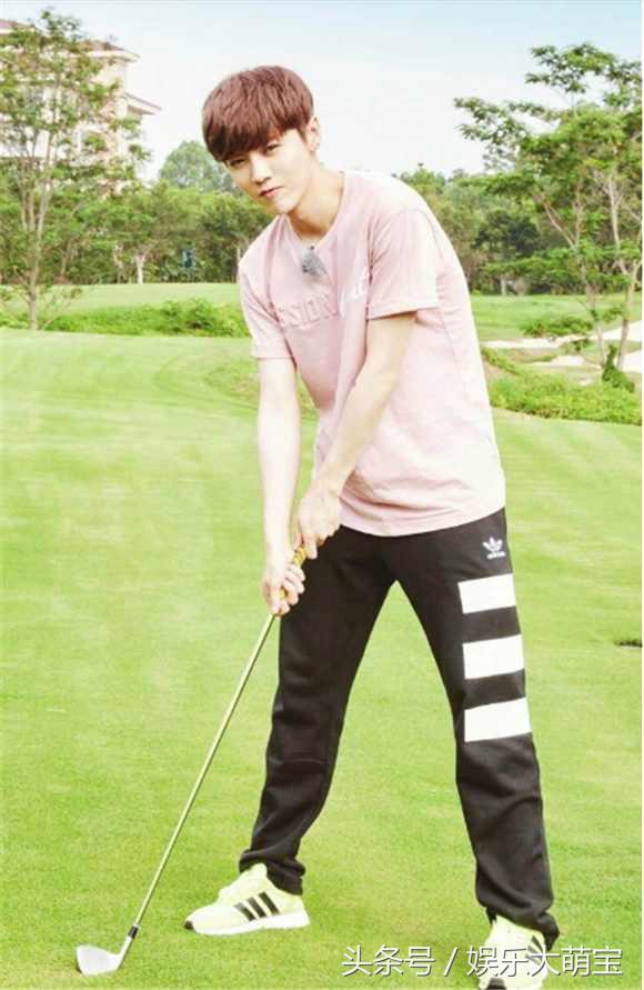 鹿晗出道前经历了什么,鹿晗出众的颜值