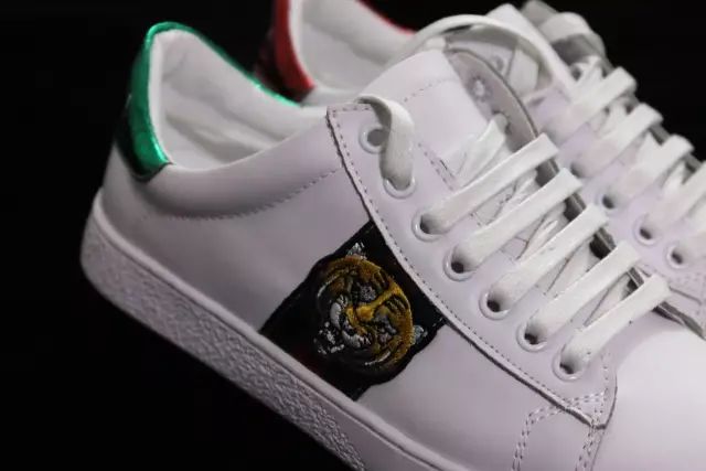 古琦印花小白鞋,古琦小白鞋同款