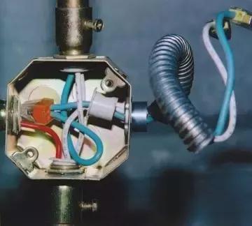 我们检测到您的内存出现问题,我们测试过100种牛奶