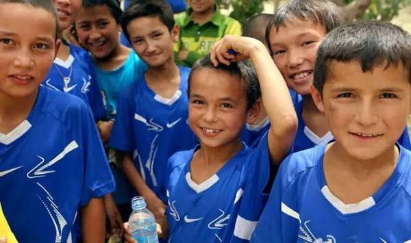 为什么国青小将那么厉害,新疆少年足球为什么这么强