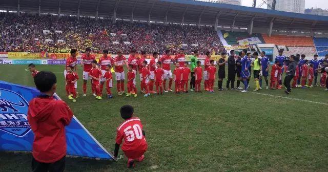 中乙四川足球最新消息,四川安纳普尔纳足球俱乐部冲甲