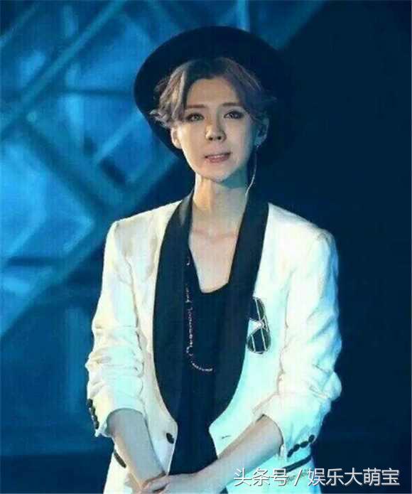 鹿晗出道前经历了什么,鹿晗出众的颜值