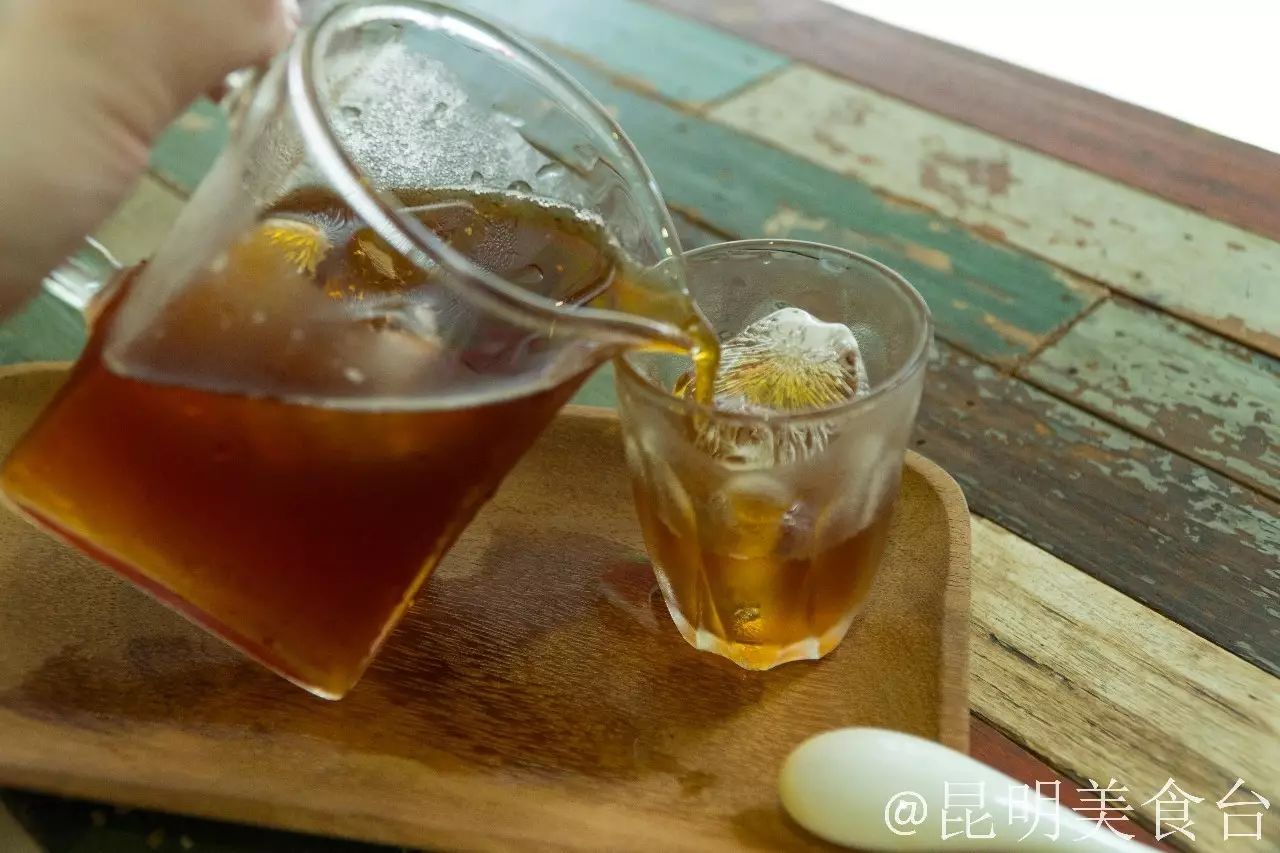 昆明排队到腿软的14家民间老店，吃过6家以上算你厉害