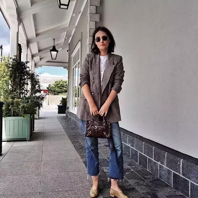 lv第一款包应该入手哪个款,不过时的几款大牌包