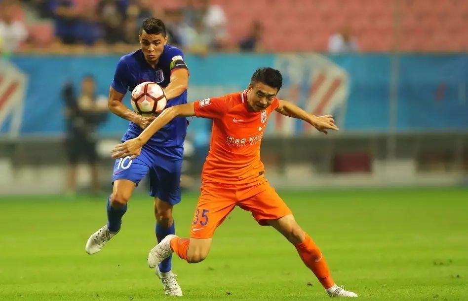 4笔引援流产暴露申花不足，自身方向不该被上港崛起左右！