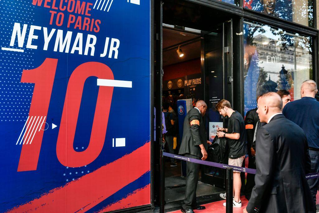 罗纳尔多传齐达内马赛回旋,齐达内转会罗纳尔多