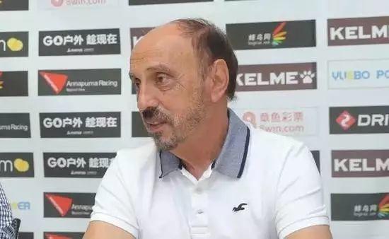 中乙四川足球最新消息,四川安纳普尔纳足球俱乐部冲甲