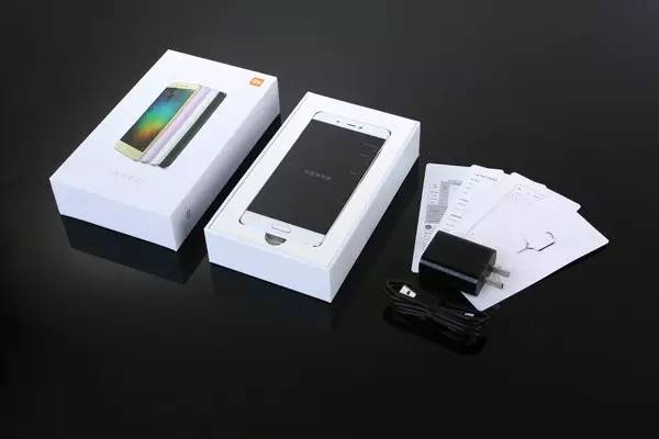 开箱小米五,手机开箱小米15