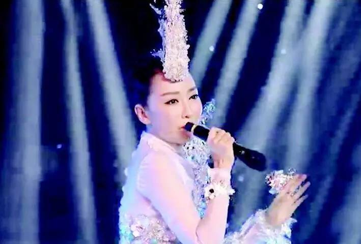 如何鉴别假唱,如何分辨乐手是否假弹