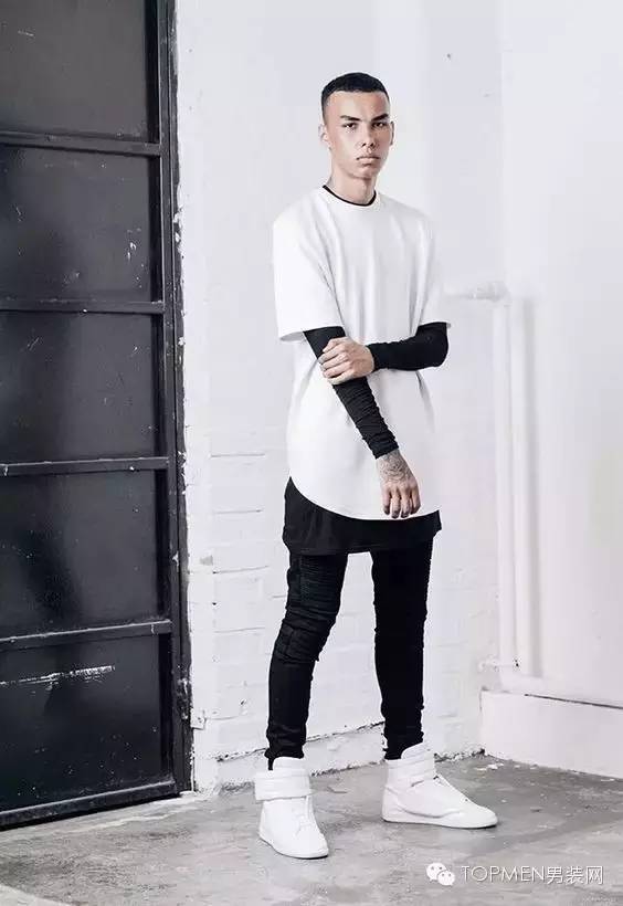 管你花枝招展，我却独爱黑白