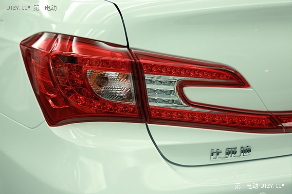 17款比亚迪秦ev300续航实测,比亚迪秦2016款ev300旗舰型