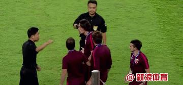 博阿斯怒顶裁判视频,博阿斯赛前吐槽