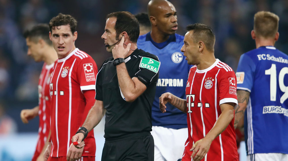 德甲裁判视频完整版,德甲鹰眼