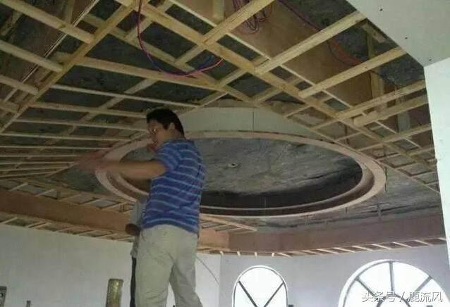 农村小伙80万自建别墅,农村自建小别墅多少钱