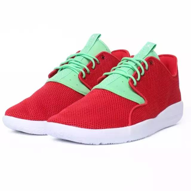 论最会穿鞋的兔子，我只服他！兔八哥鞋款大盘点