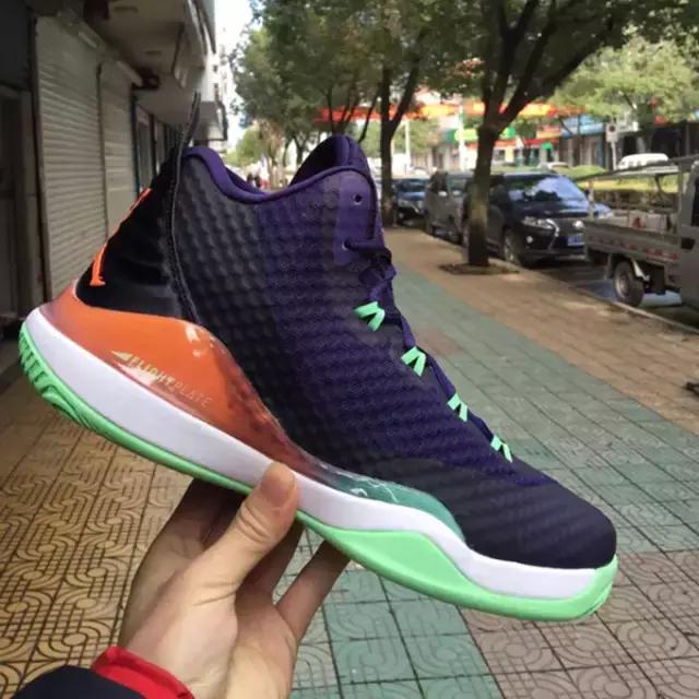 论最会穿鞋的兔子，我只服他！兔八哥鞋款大盘点