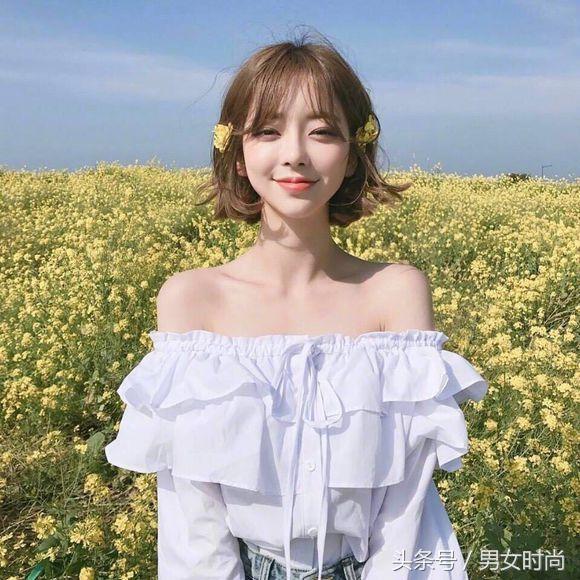 女朋友撒娇男生什么感觉,当女朋友撒娇时男朋友怎么回复