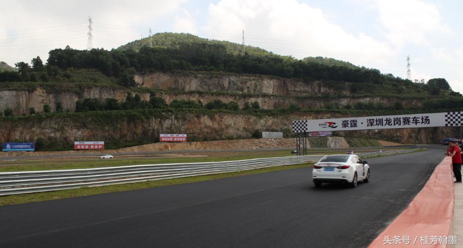 迈纳极速“豪霆赛车大兴奔驰杯”赛道极速赛在深圳隆重举行