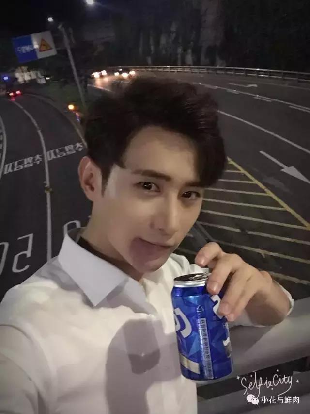 蒋欣奇：拥有国家二级运动员身份的北京大学生电影节最佳男主角