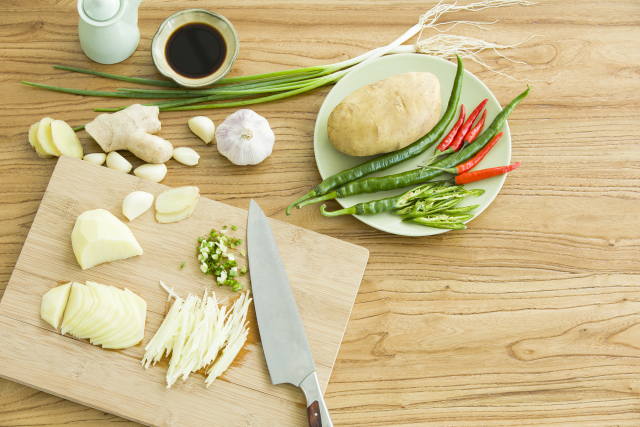 生姜红枣枸杞红糖水的作用与功效,生姜大枣红糖水有什么功效和作用