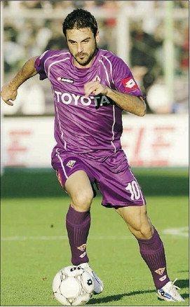 回顾当年火爆的意甲赛场,那些年的意甲球员们