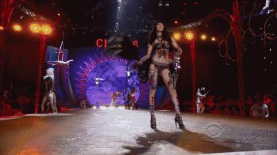 维密中国模特有哪些,维密中国明星走秀