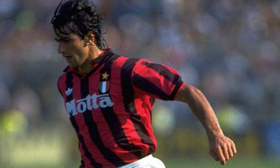 回顾当年火爆的意甲赛场,那些年的意甲球员们