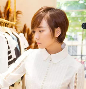 拯救大额头高发际线学王珞丹微风刘海超短发就搞定了