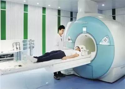为啥医生让我做核磁，让他做CT？X光、CT、核磁到底有啥区别？