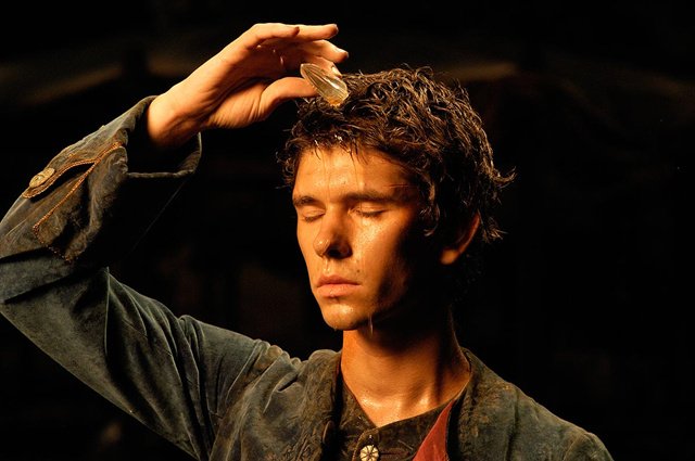 穷人喷香水,穷人需要喷香水吗