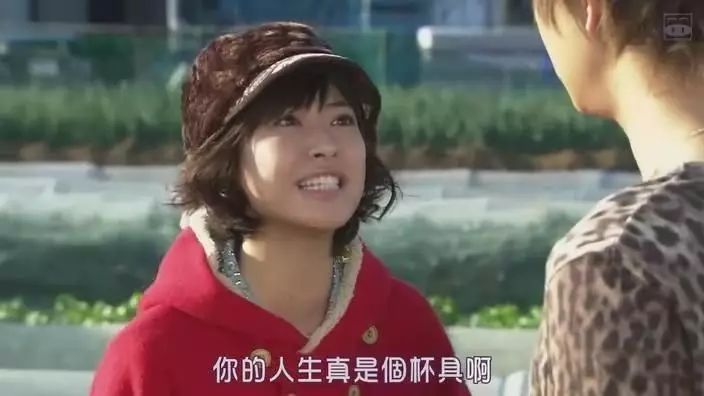 要给女盆友买几千块钱的包么,给女朋友买一万多的包