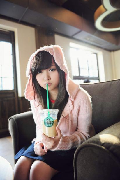 支付宝正式接入星巴克，比微信晚了大半年，有什么隐情么？