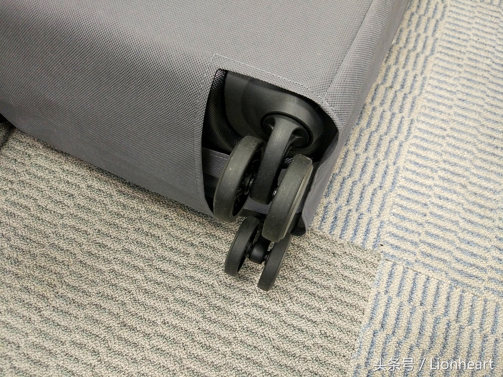 90分旅行箱可坐可躺,高端旅行箱90分