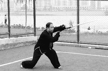 武术器械中的短兵器日月乾坤刀,苗刀斩倭寇