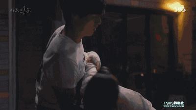 抛开狂撒鸡汤的烂俗剧情，没想到这部剧还有隐藏的看点