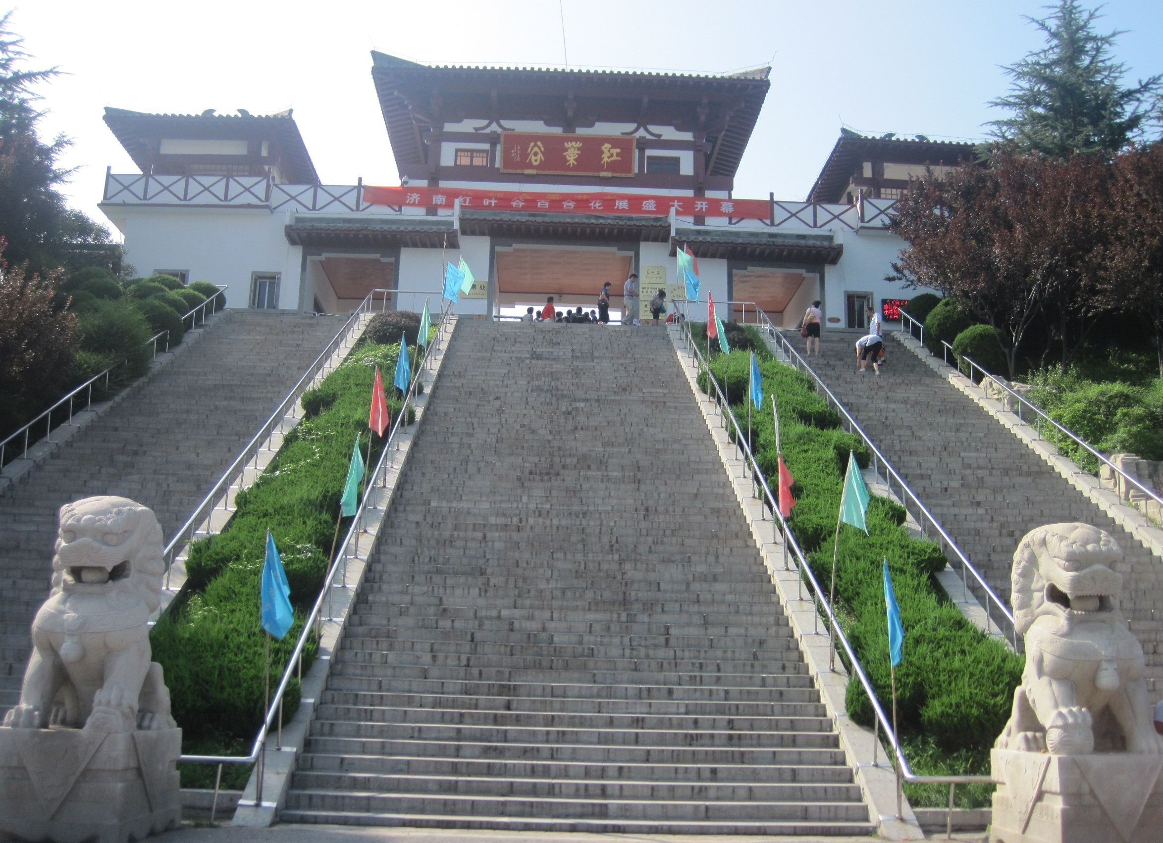 济南红叶谷周边旅游攻略,济南红叶谷自驾旅游攻略