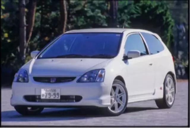 10代思域对比11代思域,10代思域车钥匙功能详解