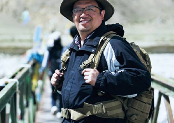 复旦大学教授车祸死亡,复旦教授在西藏遇车祸死亡