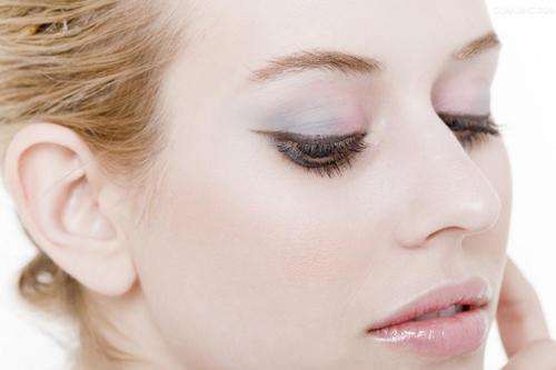 吃胶原蛋白对胸部下垂有帮助吗,预防胸下垂食谱