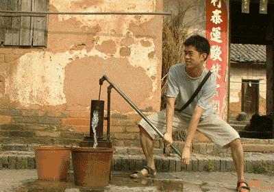 童年记忆中，那些慢慢消失的压水机……用过的举手