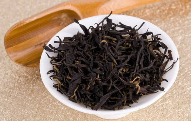 去除家里的烟臭和酒臭,白醋洒了一屋子怎么除味