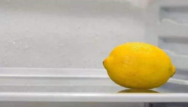 去除家里的烟臭和酒臭,白醋洒了一屋子怎么除味