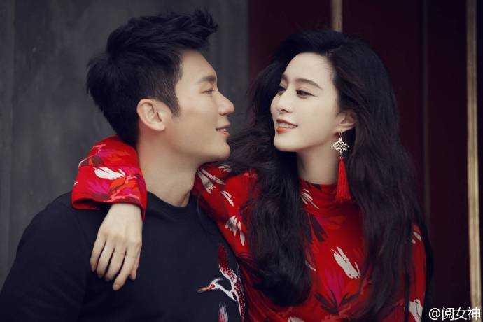 19岁出道，抱得美人归，转型当导演新作媲美《战狼2》成人生赢家